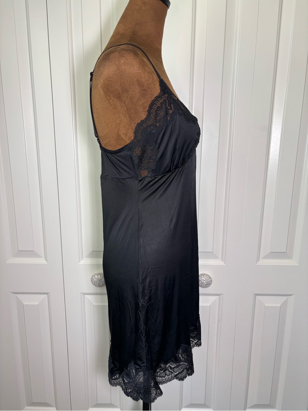 OnGossamer Black Satin Lace Trim Chemise Slip Nightgown Medium - Picture 4 of 9